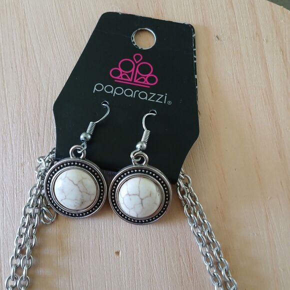 NEW Necklace & Earrings Set Paparazzi Lasting Empress-ions Egyptian Look - Picture 9 of 9